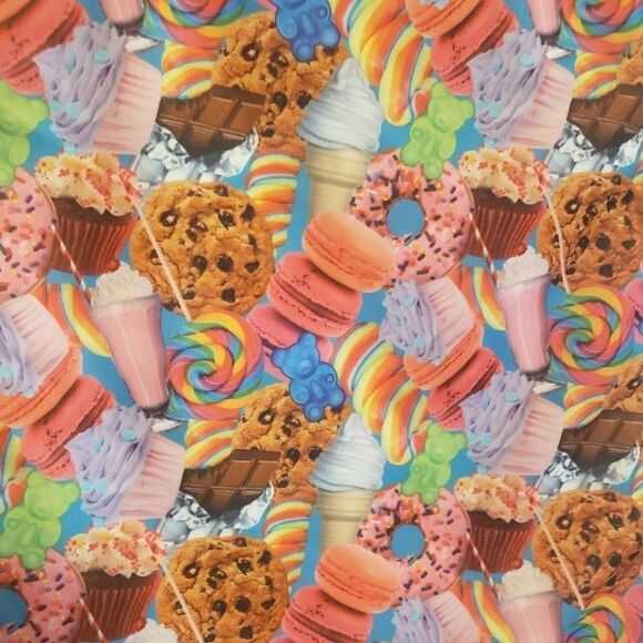 Pink drawstring backpack Funpressions candy Gummy bear cupcake - Picture 3 of 3